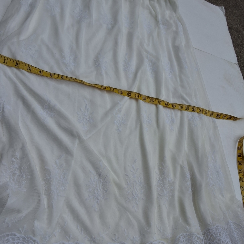Antthony Plus Size Neutral Lace Overlay White Skirt 3X - Picture 7 of 12